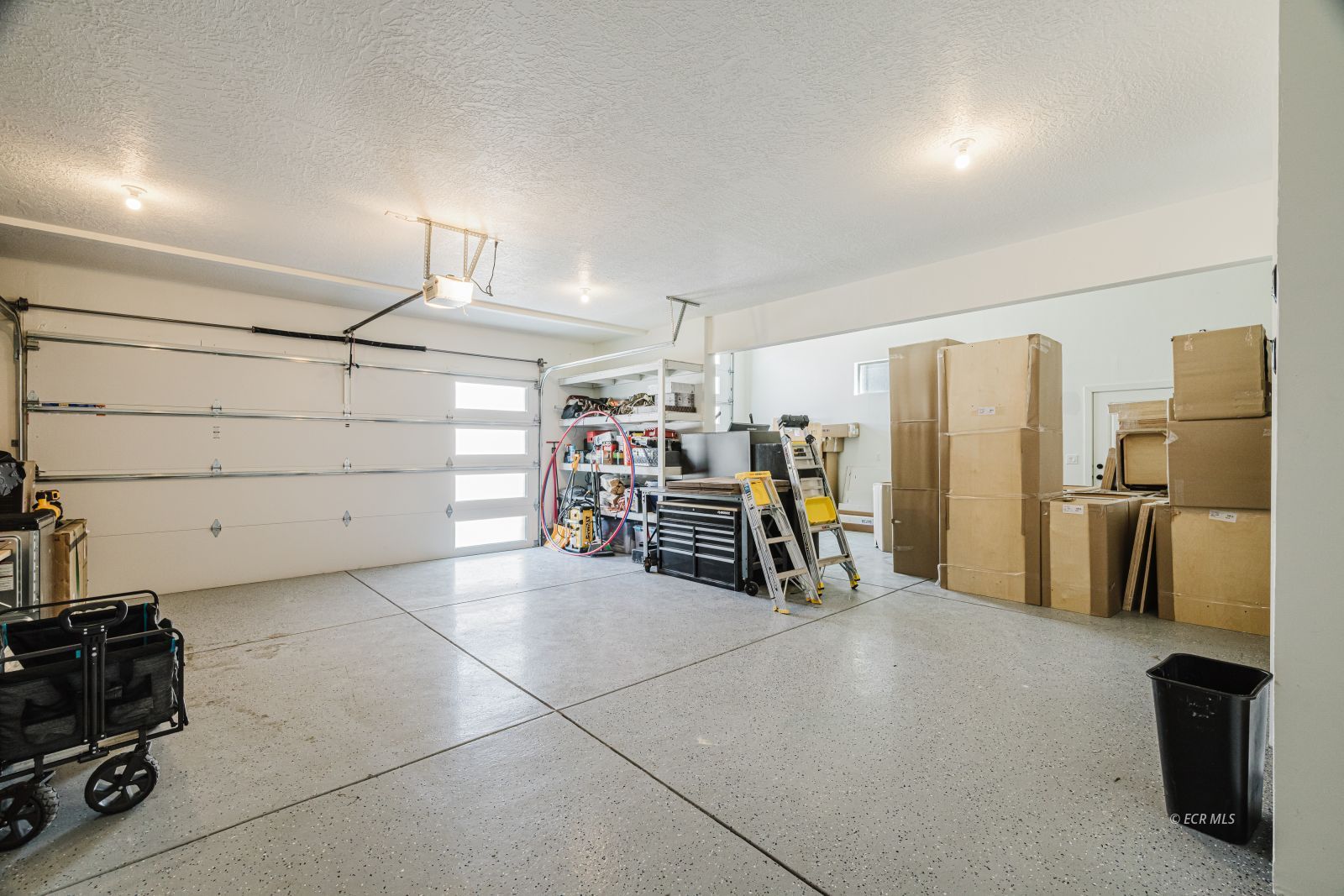 3105 NEWCASTLE Circle