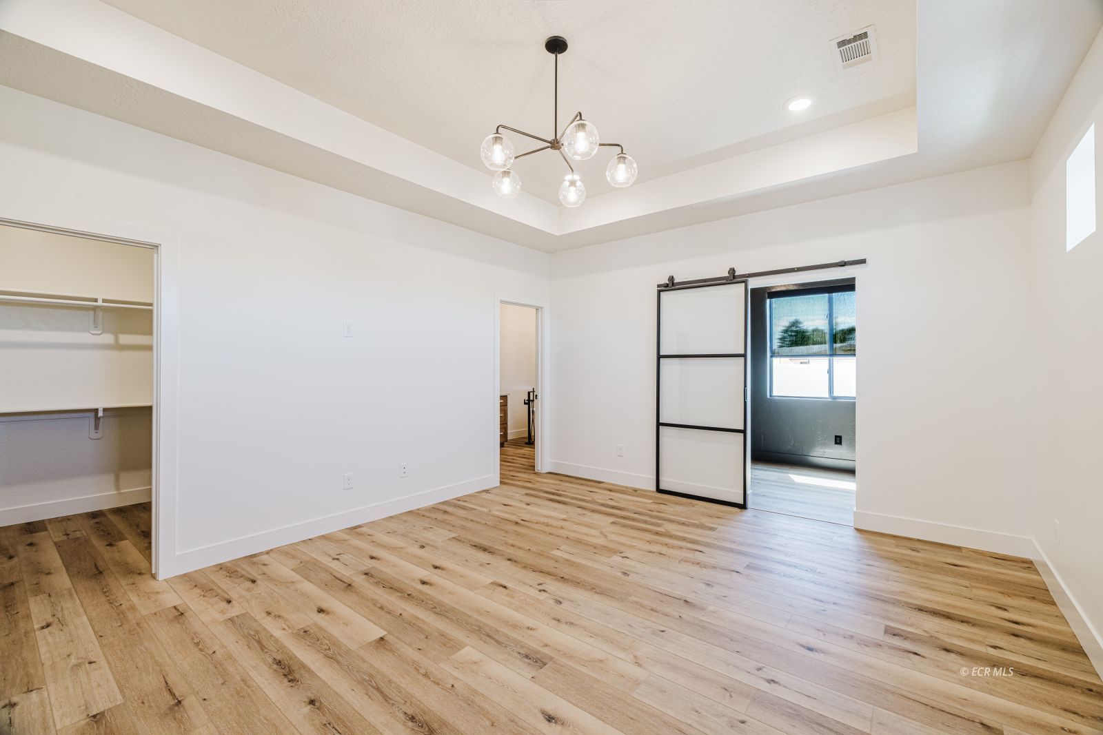 3105 NEWCASTLE Circle