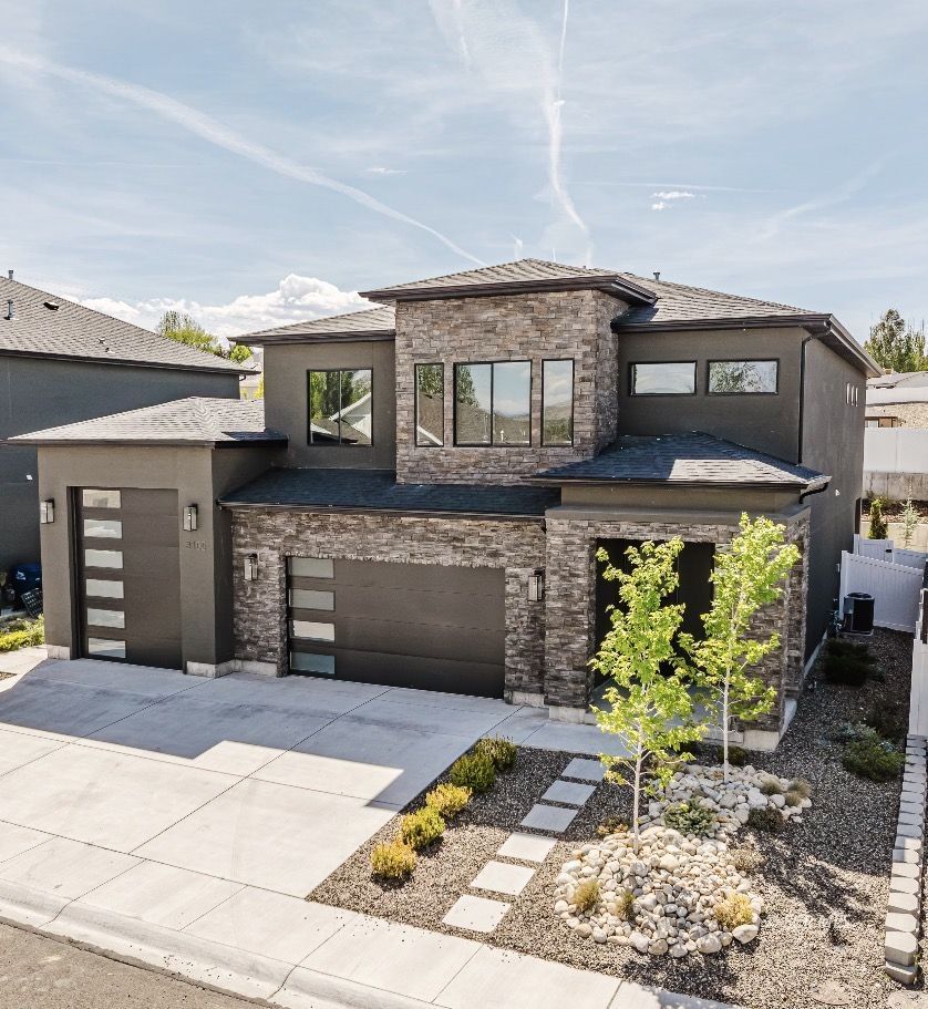 3105 NEWCASTLE Circle