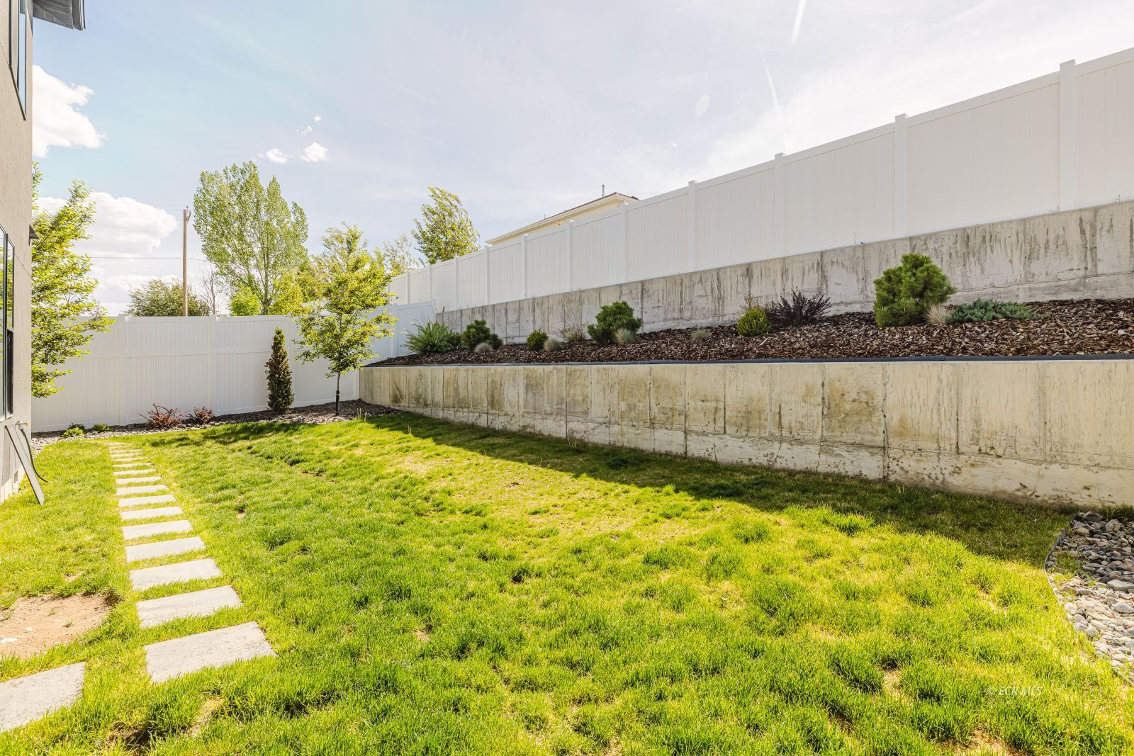 3105 NEWCASTLE Circle