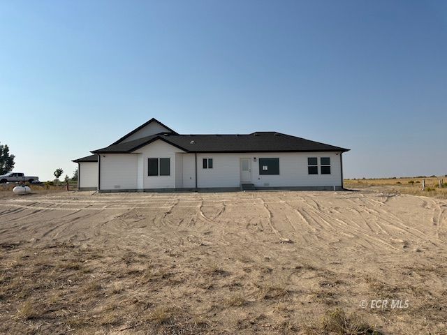955 WOLF CREEK Circle