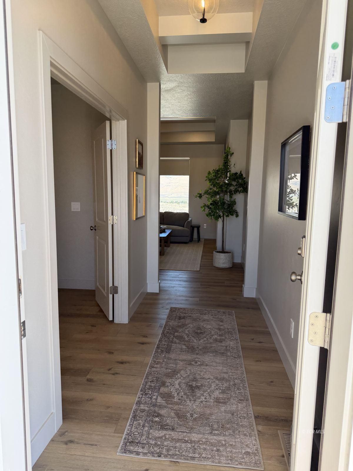 2966 LECOMTE Court