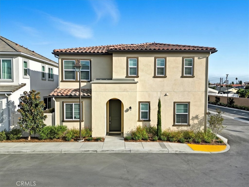 433 Willow Run Ln