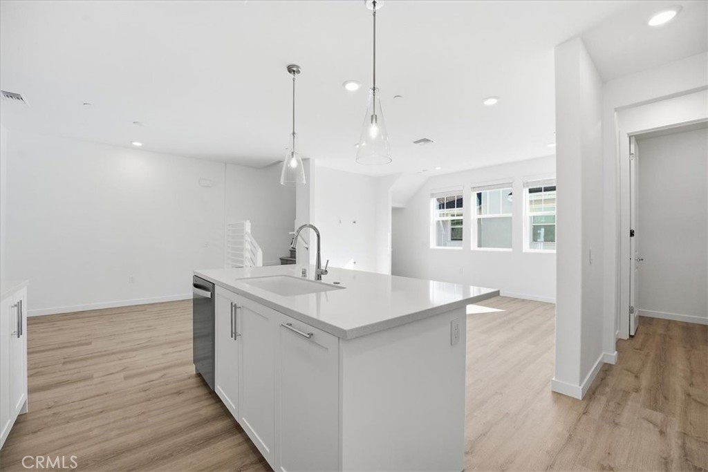 2392 Haley Point Drive 103