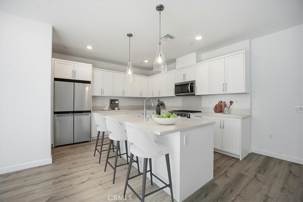 2392 Haley Point Drive 103