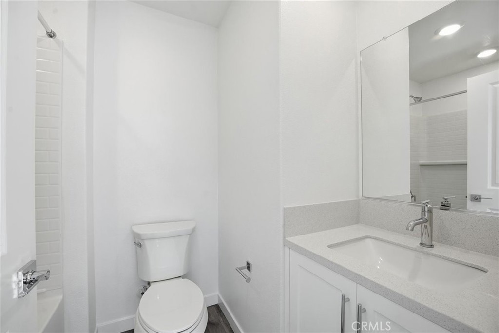 2392 Haley Point Drive 103