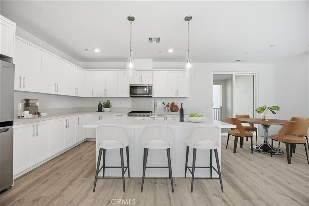 2392 Haley Point Drive 103