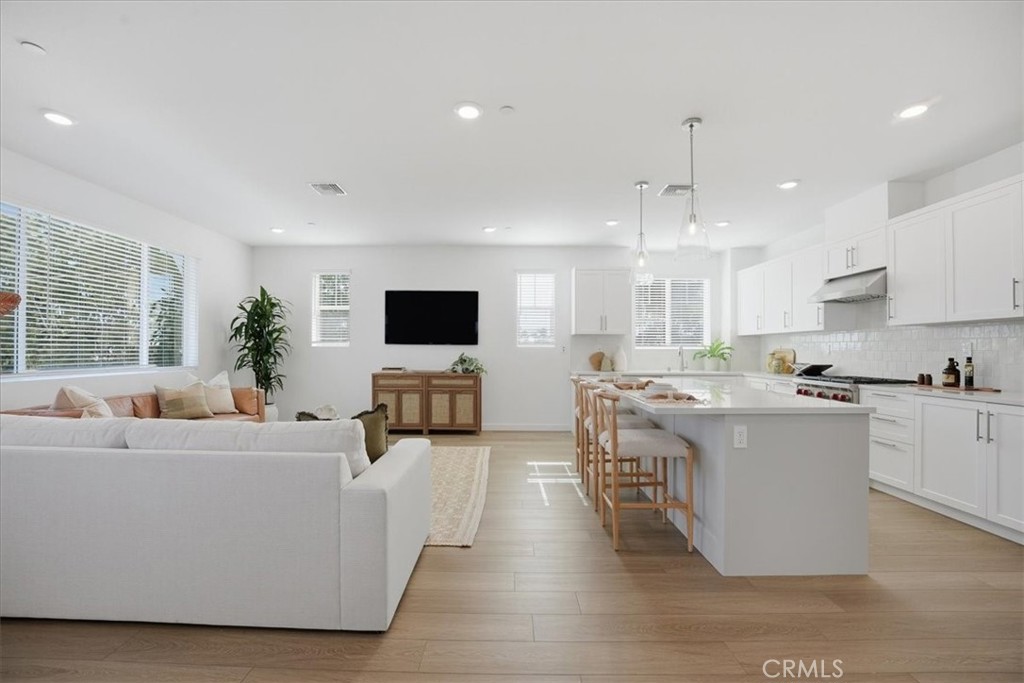 2380 Haley Point Drive 104