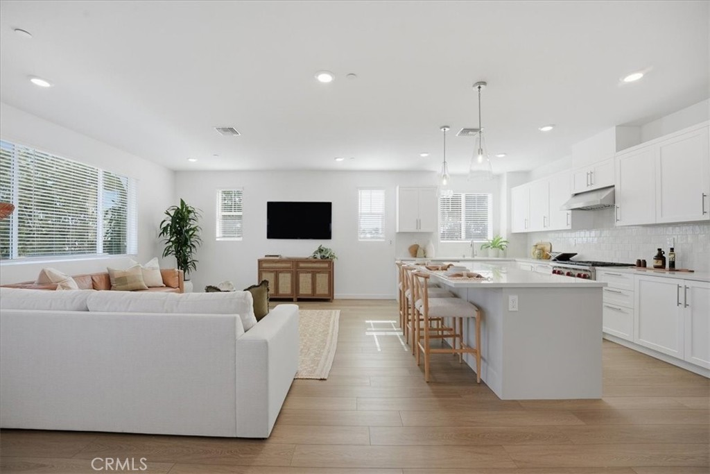 2380 Haley Point Drive 104