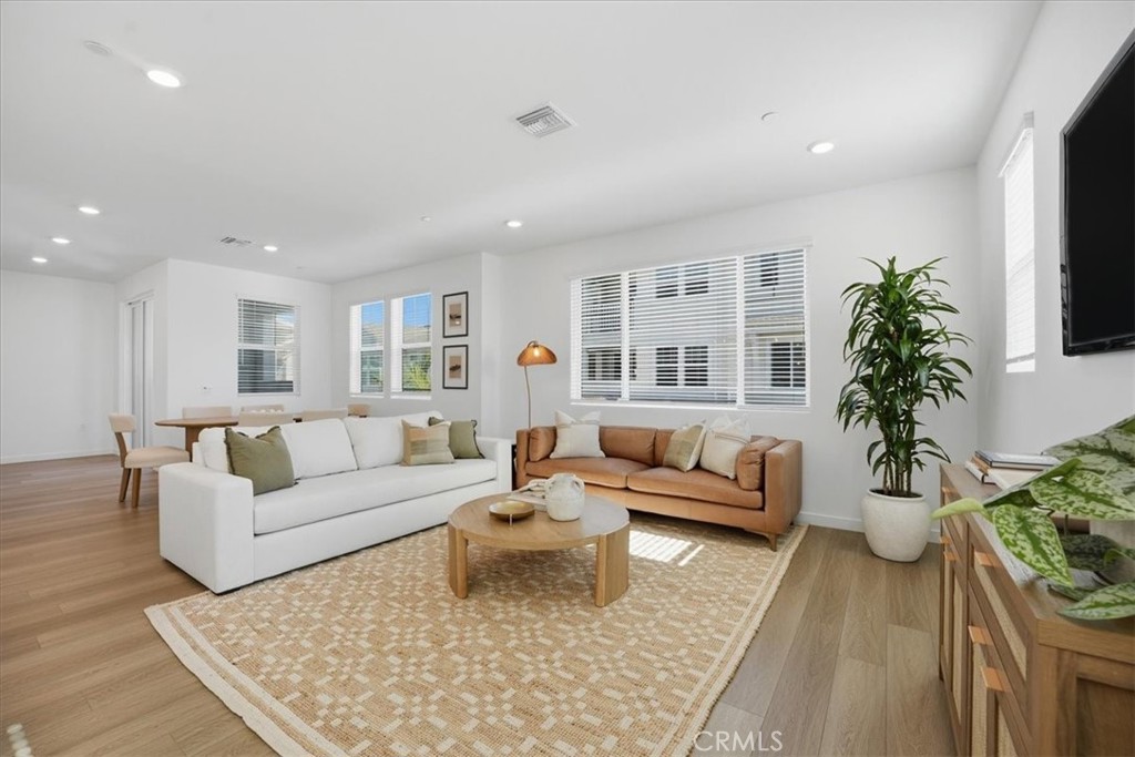 2380 Haley Point Drive 104