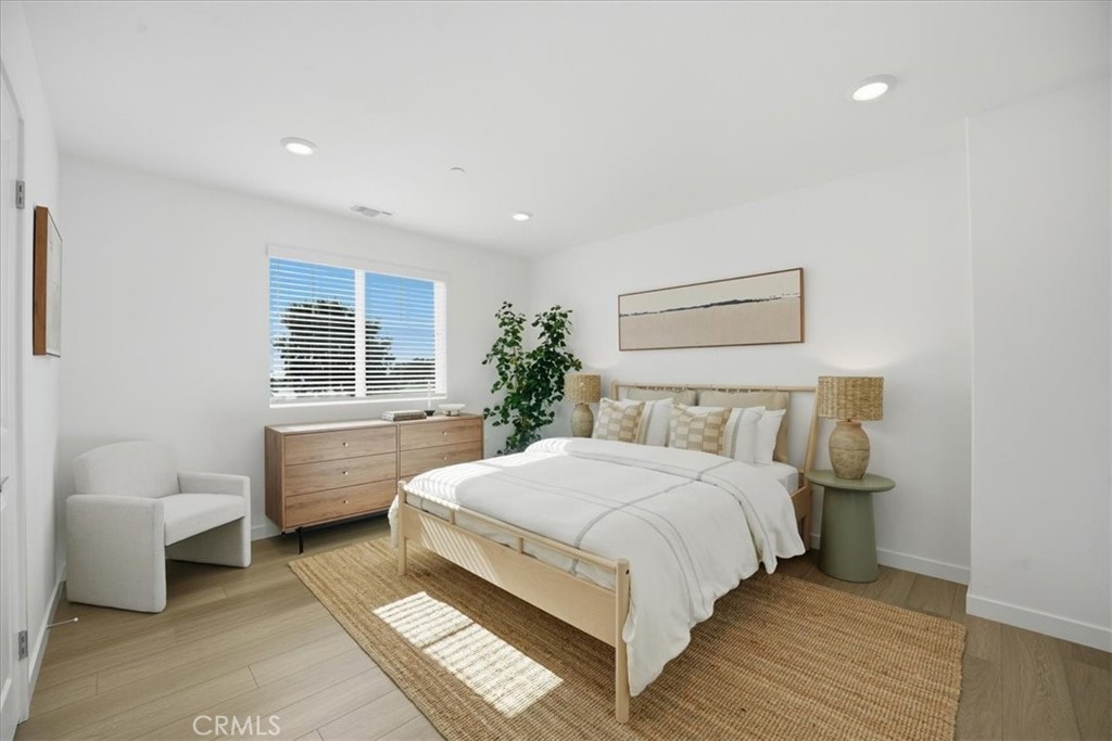 2380 Haley Point Drive 104