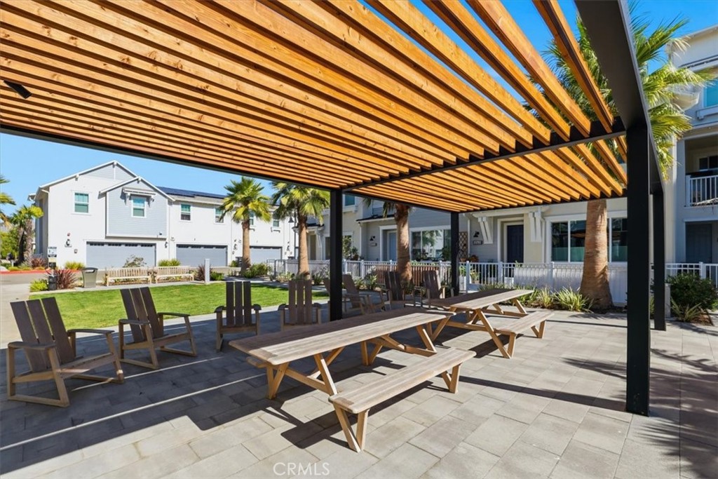 2380 Haley Point Drive 104