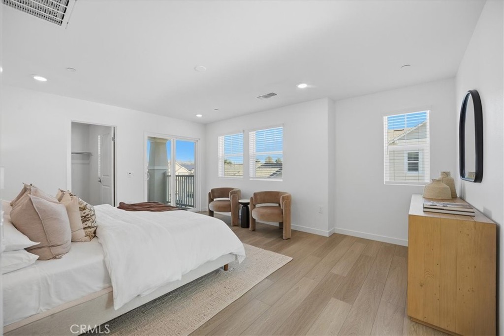 2380 Haley Point Drive 104