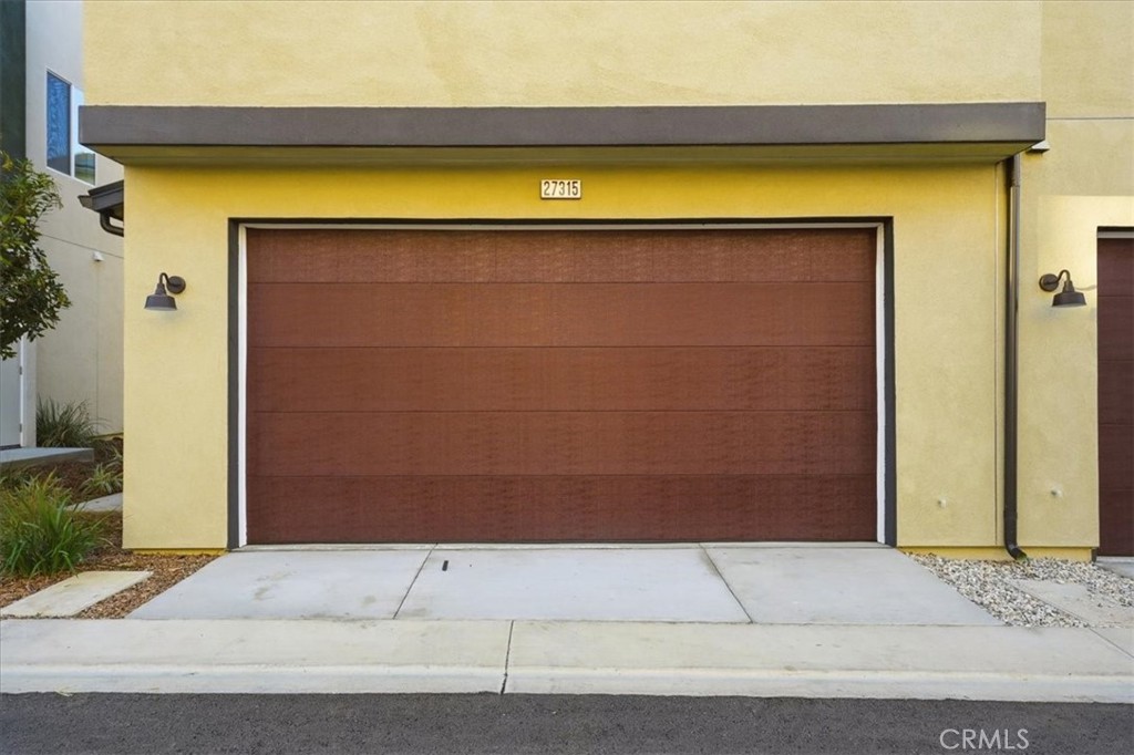 27315 Bear Creek Lane