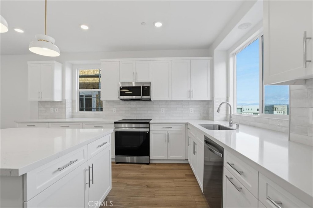 27321 Bear Creek Lane