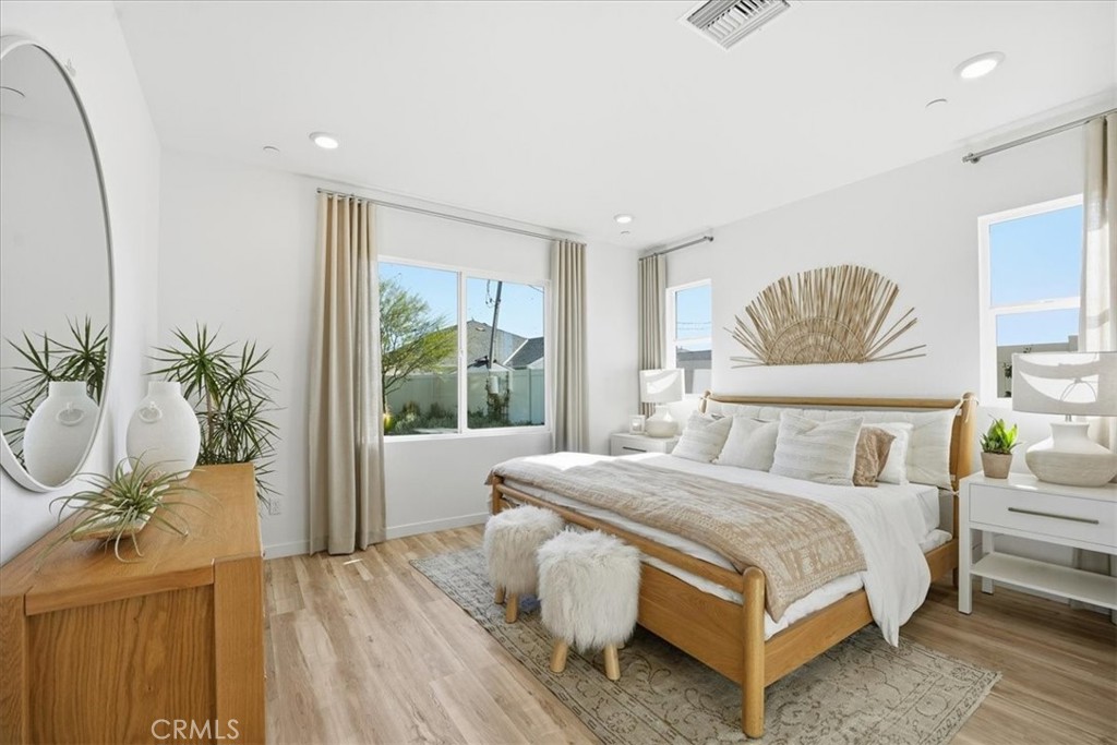 44246 Fleetwood Drive