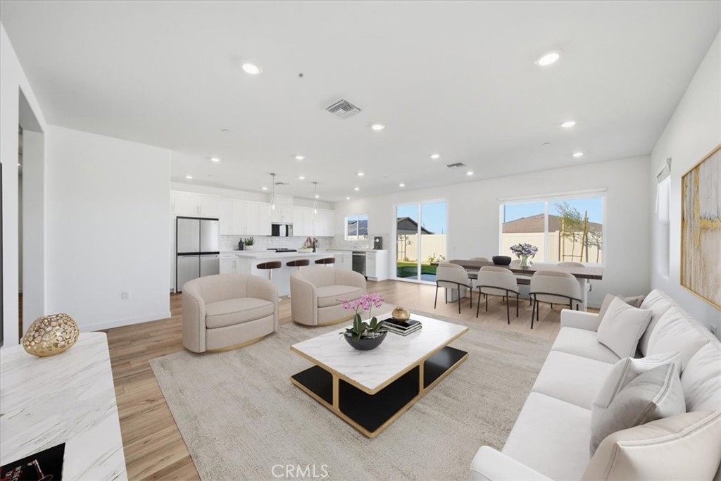 3217 E Avenue J-4