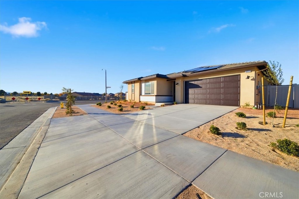 3211 E Avenue J-4