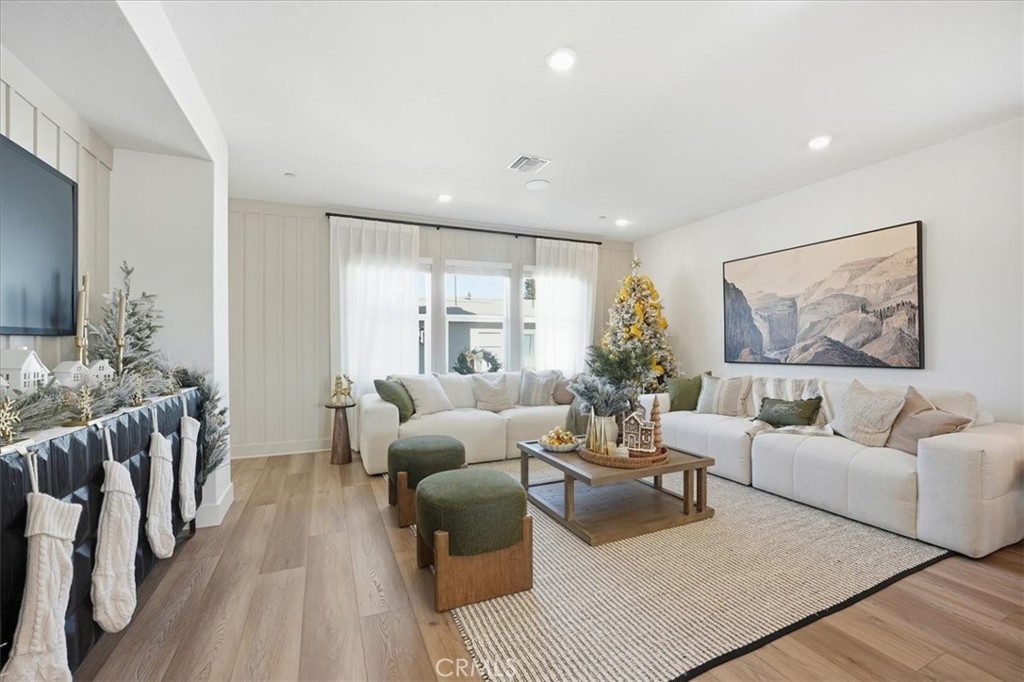 11427 Wildflower Lane