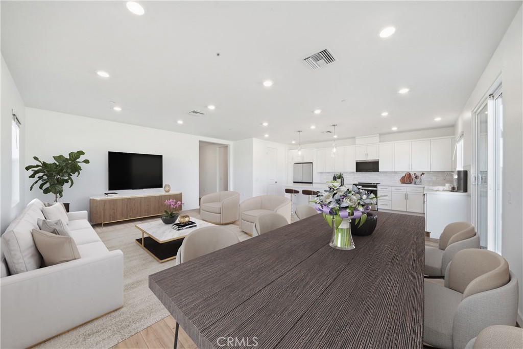 3248 E Avenue J-3