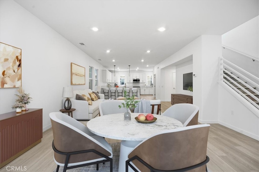 2547 Hepburn Street