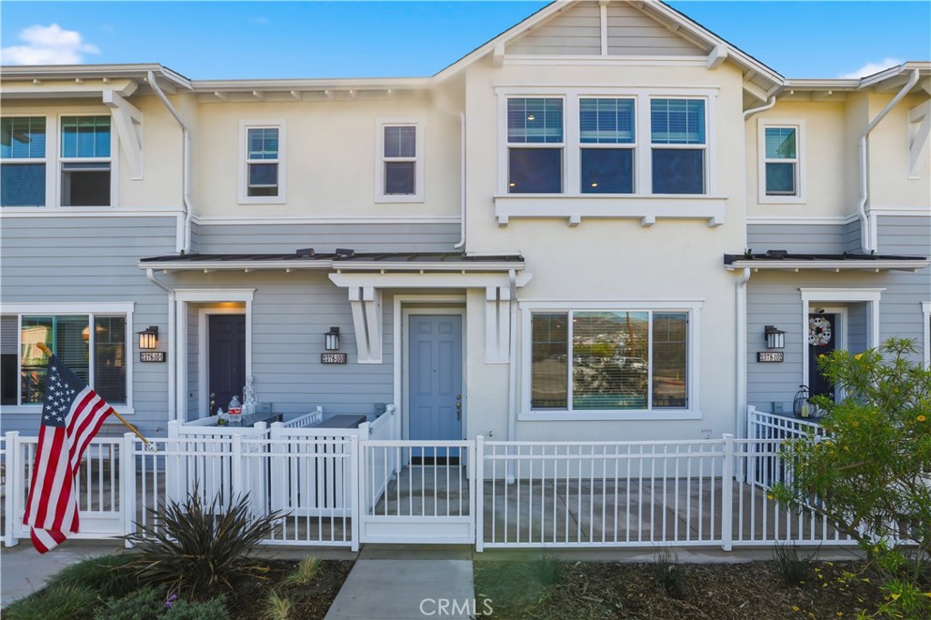 2352 Channel Drive 104