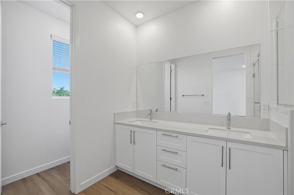 2352 Channel Drive 104