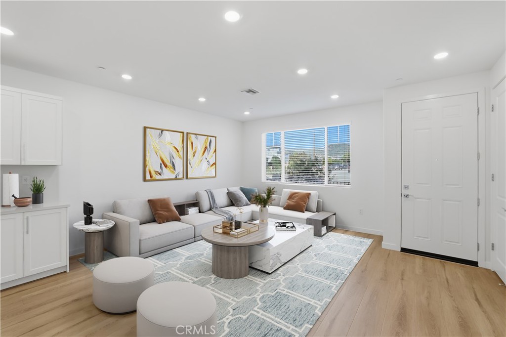 2352 Channel Drive 104