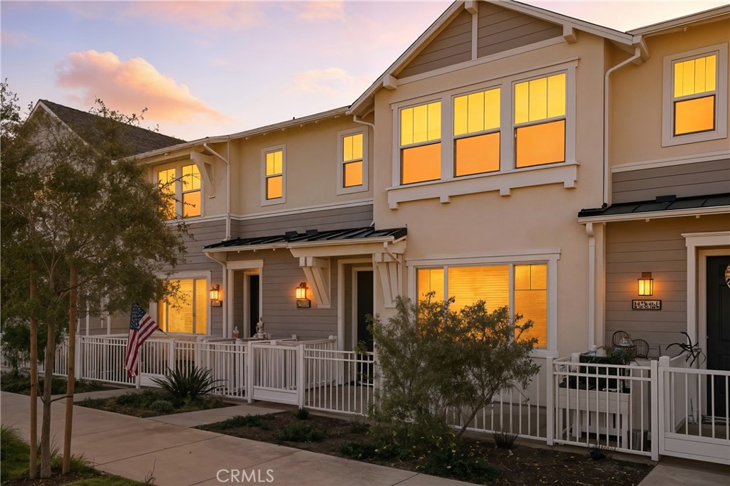 2352 Channel Drive 104