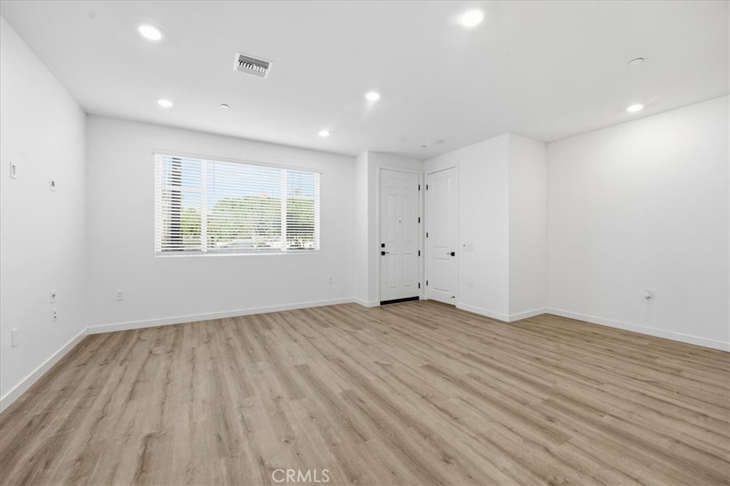 2324 Channel Drive 105