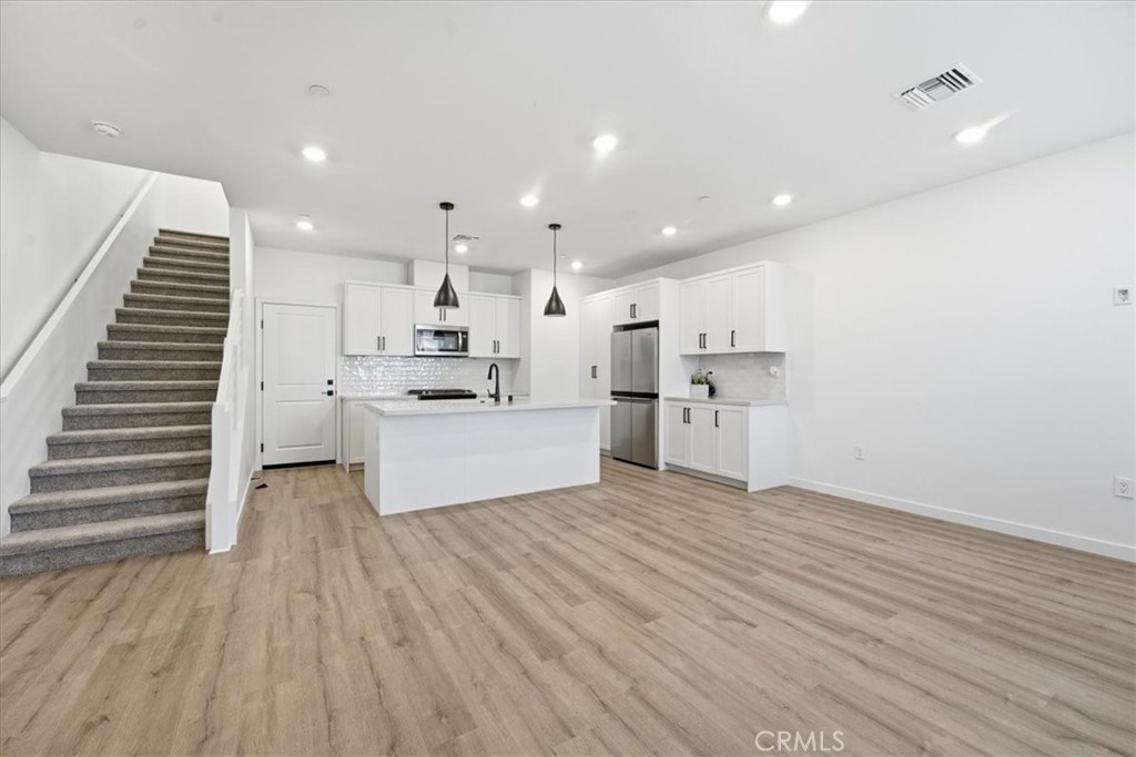 2324 Channel Drive 105