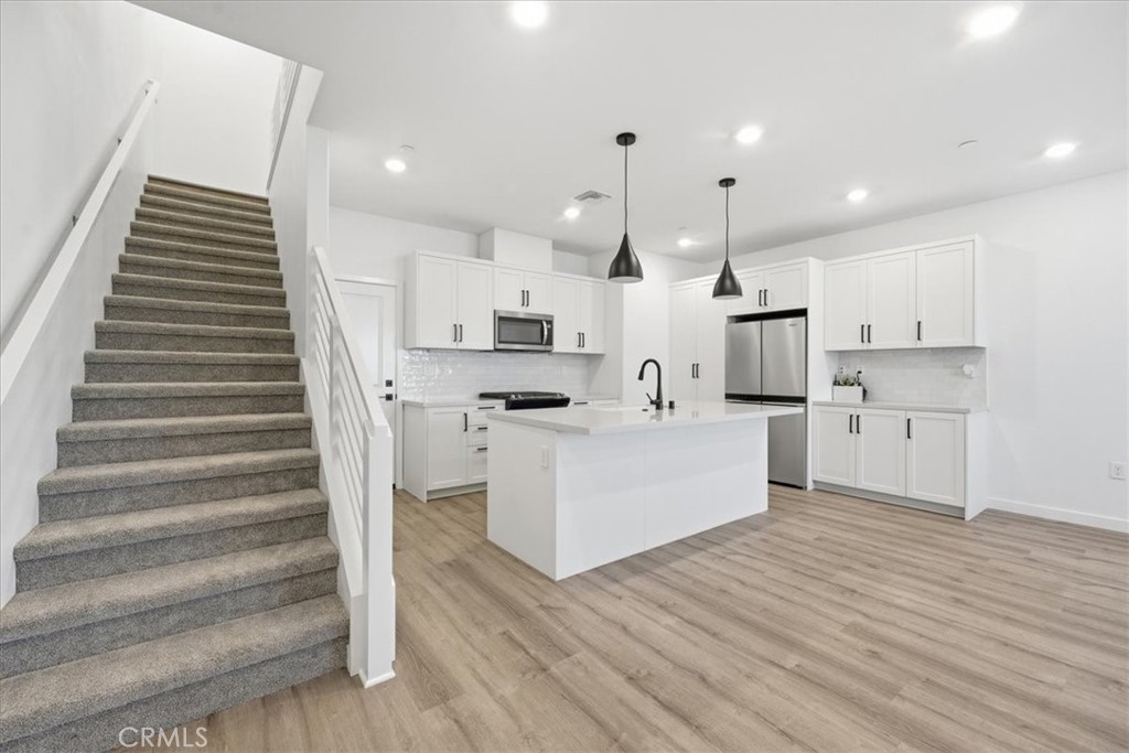 2324 Channel Drive 105