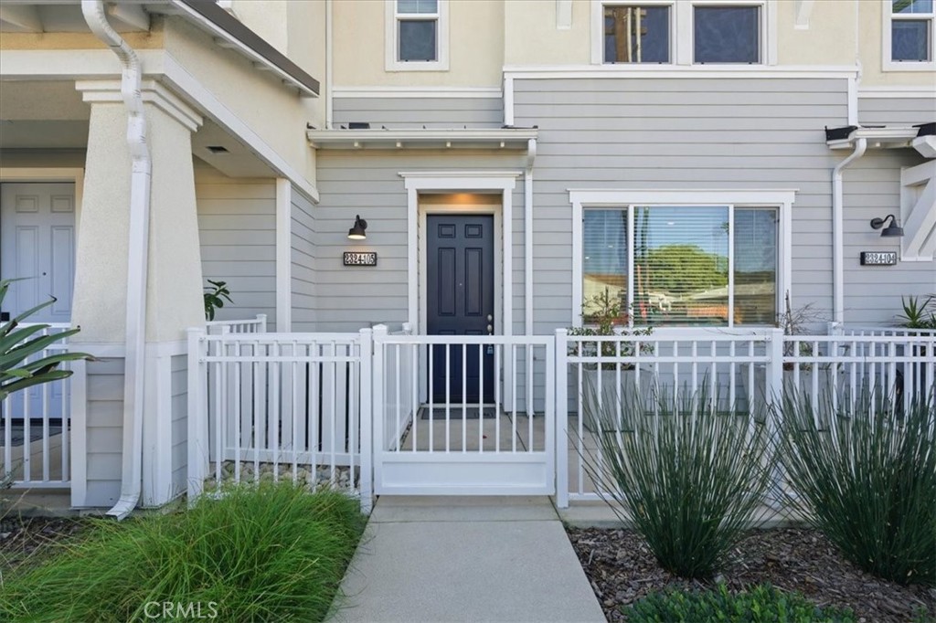 2324 Channel Drive 105