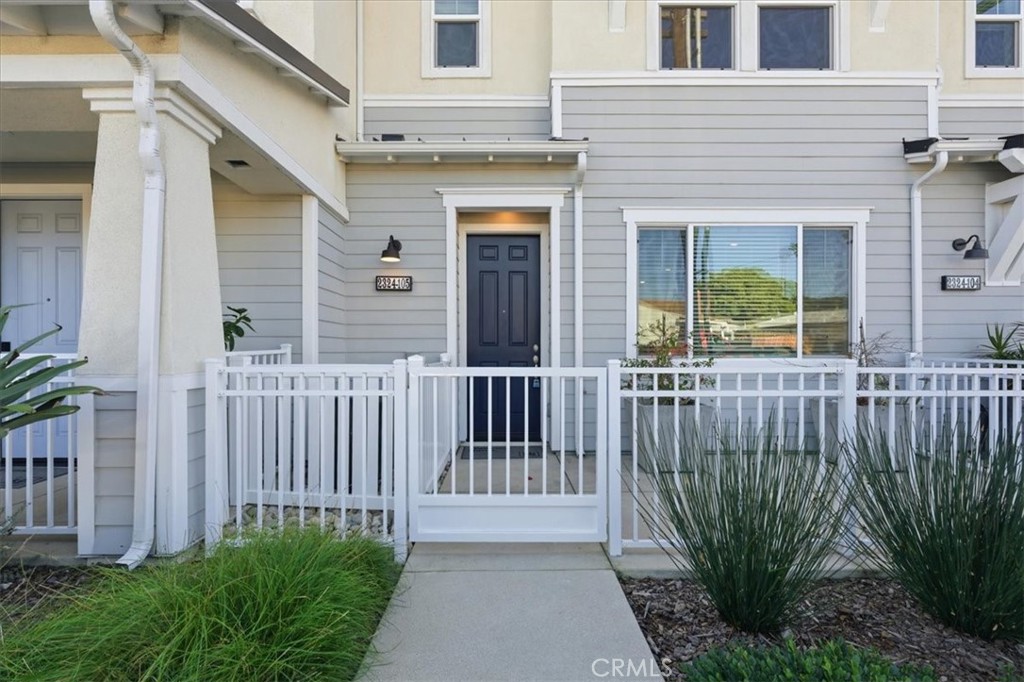 2324 Channel Drive 105