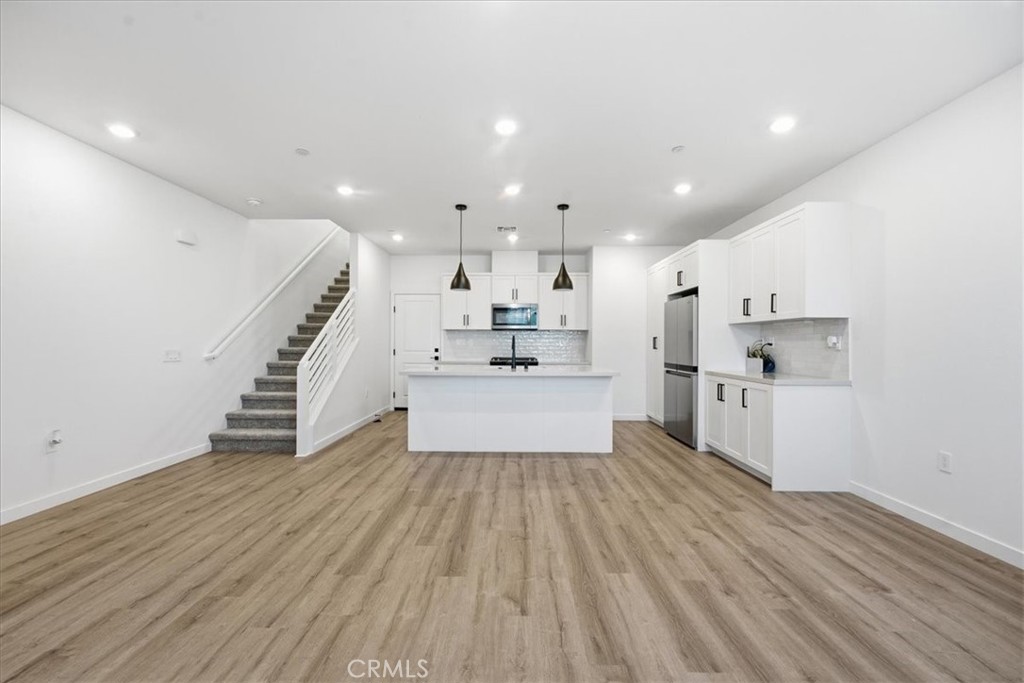 2324 Channel Drive 105