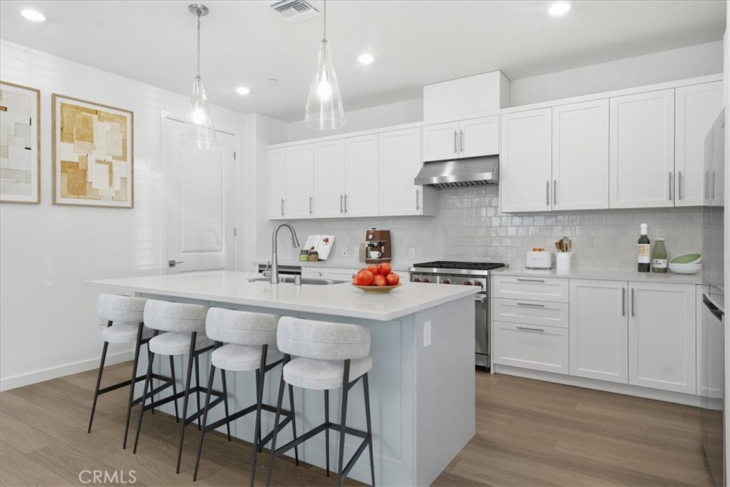 2352 Channel Drive 105