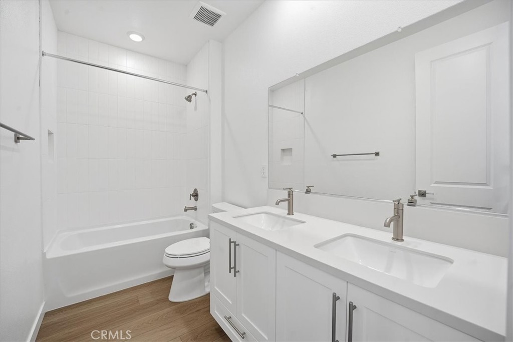 2352 Channel Drive 105