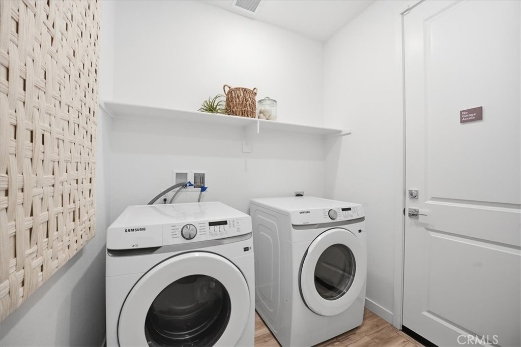 3265 E Avenue J-3 Drive