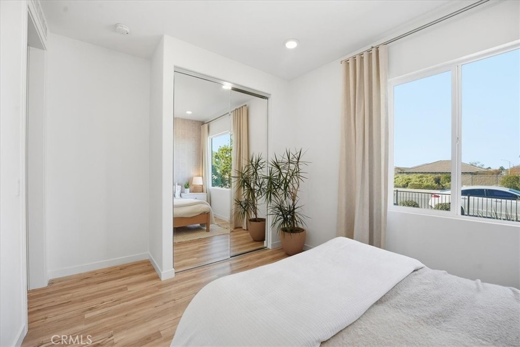 3265 E Avenue J-3 Drive