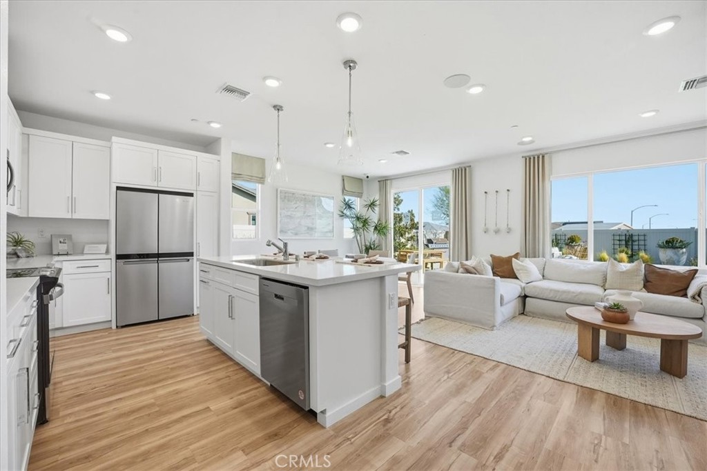 3265 E Avenue J-3 Drive