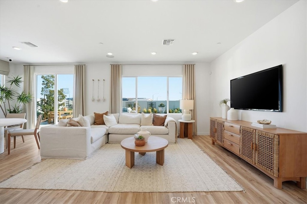 3265 E Avenue J-3 Drive