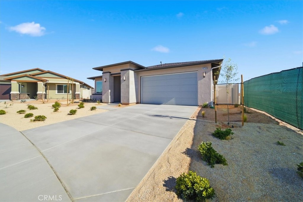 3264 E Avenue J-3