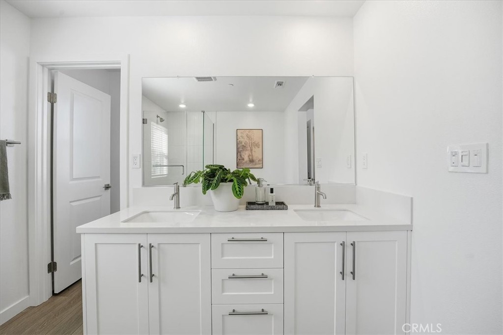 2392 Haley Point Drive 104