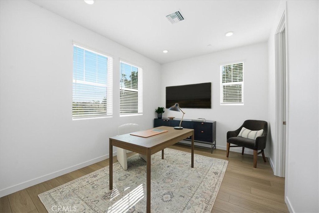 2392 Haley Point Drive 104