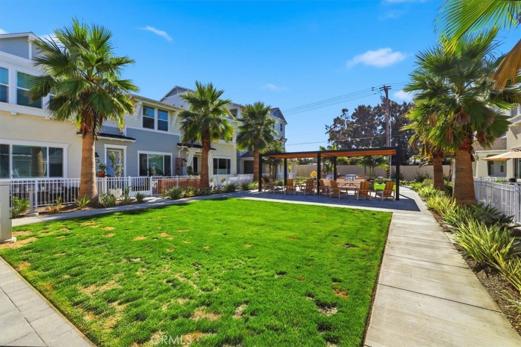 2392 Haley Point Drive 104