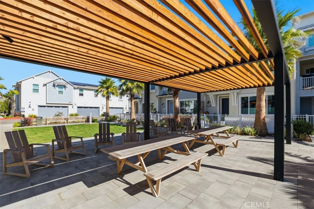 2392 Haley Point Drive 104