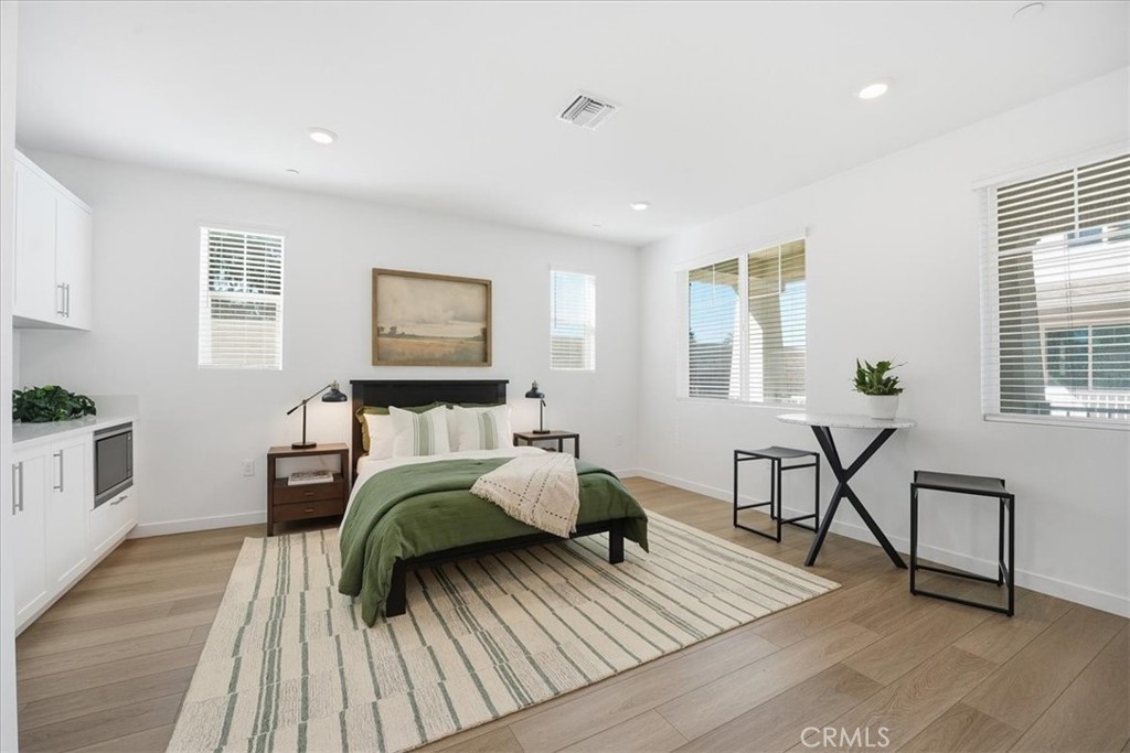 2392 Haley Point Drive 104