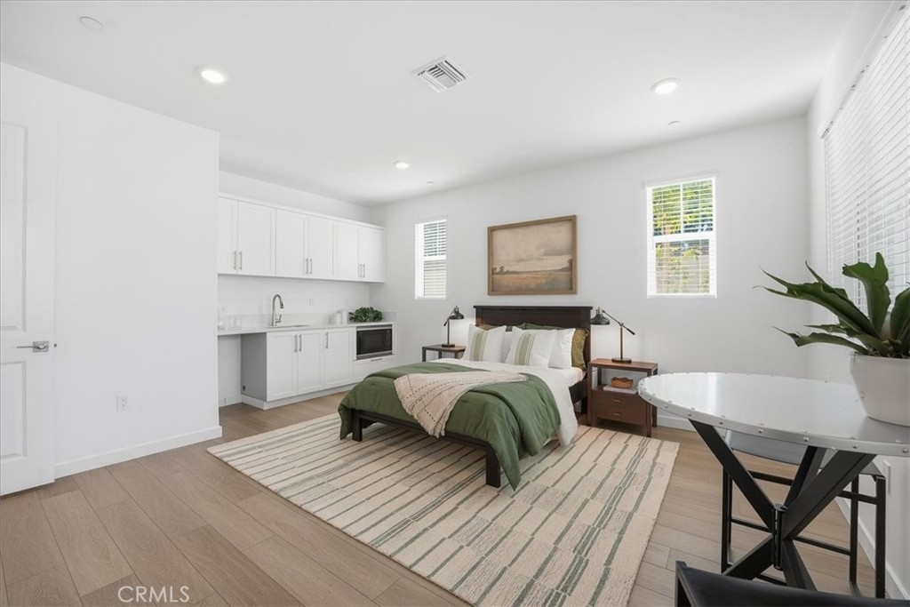 2392 Haley Point Drive 104