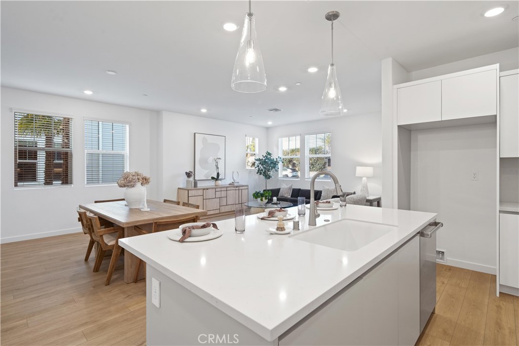 2352 Channel Drive 101