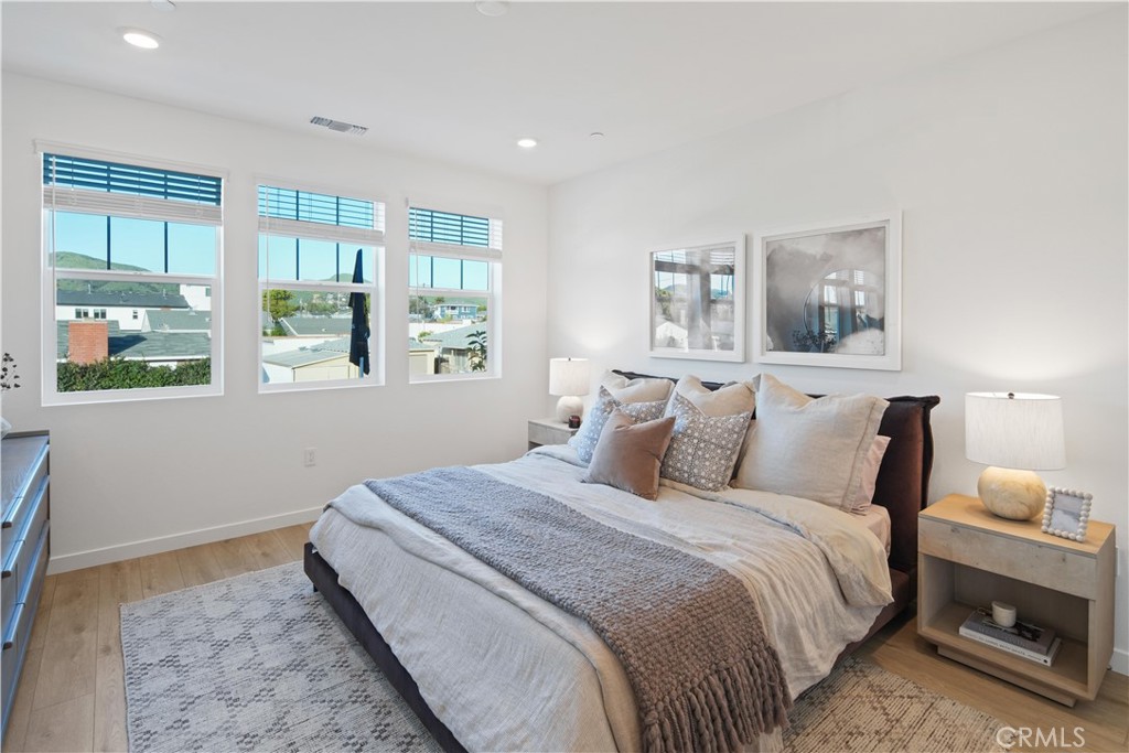 2352 Channel Drive 101